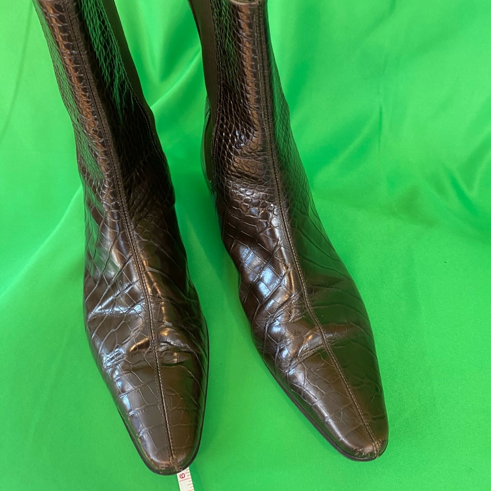 Salvatore Ferragamo Croc Boots Size 6.5B - Picture 4 of 4
